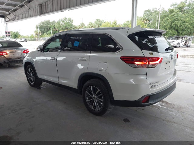 Toyota Highlander Xle 2019 5TDKZRFHXKS563024 Image 3
