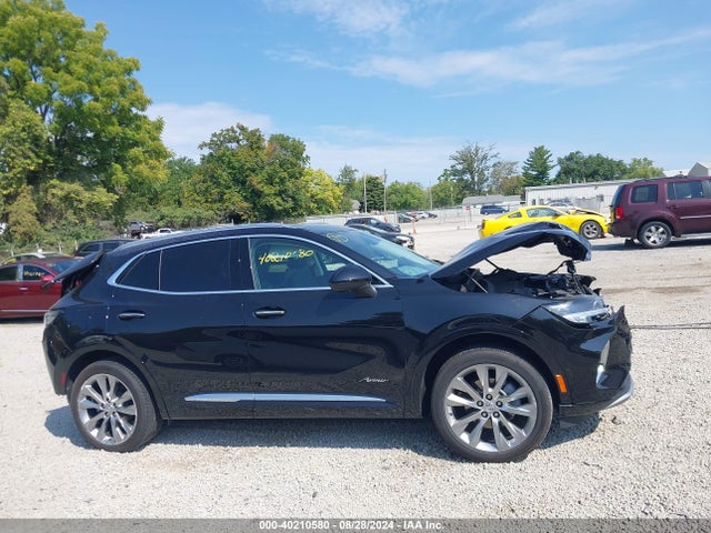 LRBFZSR40PD087112 Buick Envision Avenir Awd
