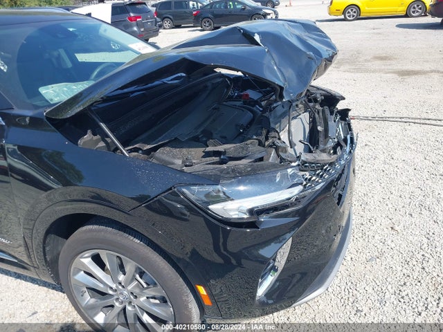 LRBFZSR40PD087112 Buick Envision Avenir Awd