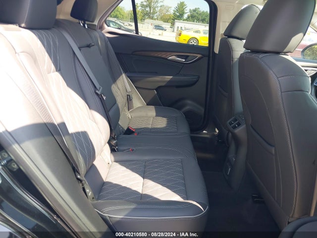 LRBFZSR40PD087112 Buick Envision Avenir Awd