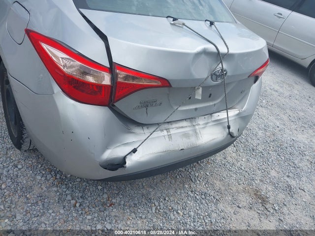 Toyota COROLLA LE 2018 2T1BURHE7JC989956 Image 6