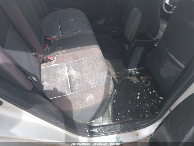 Toyota COROLLA LE 2018 2T1BURHE7JC989956 Image 8