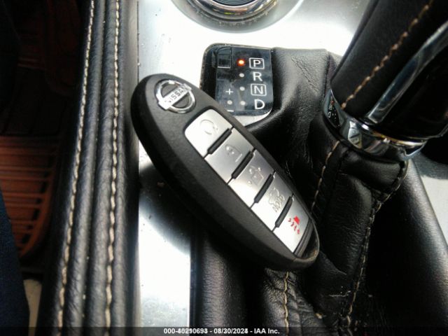 1N4AA6AP4HC451481 Nissan Maxima 3.5 Sl