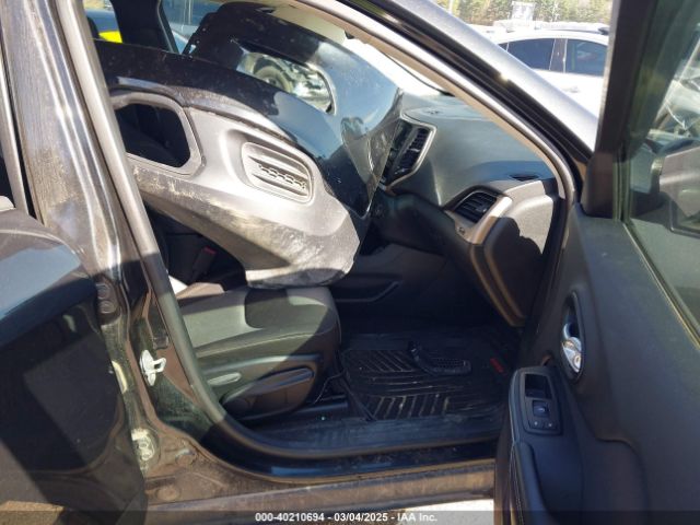 1C4PJLAB3GW274135 Jeep Cherokee Sport