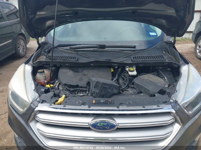 Ford ESCAPE SE 2017 1FMCU0GD6HUC97723 Image 10