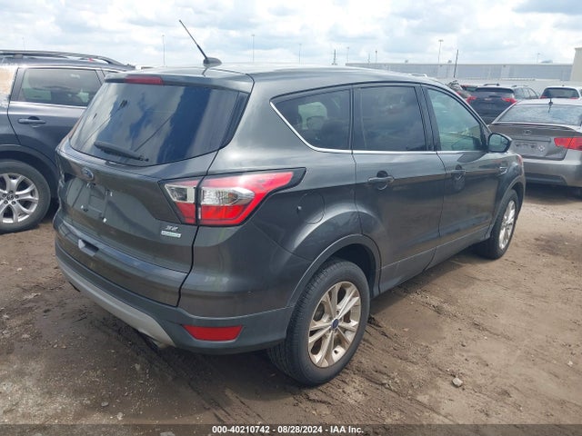 Ford ESCAPE SE 2017 1FMCU0GD6HUC97723 Image 4