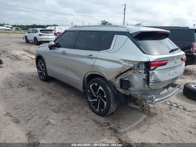 2022 MITSUBISHI OUTLANDER JA4J3VA80NZ085643 Photo 2
