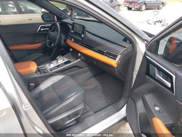 2022 MITSUBISHI OUTLANDER JA4J3VA80NZ085643 Photo 4
