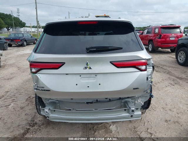 2022 MITSUBISHI OUTLANDER JA4J3VA80NZ085643 Photo 5