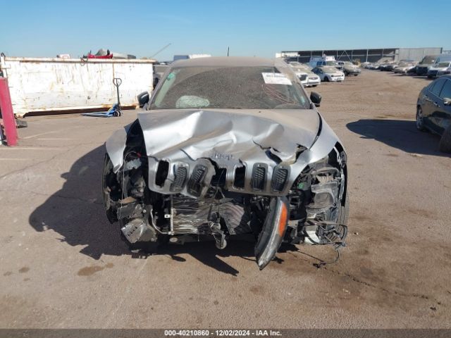 1C4PJLAB4FW590299 Jeep Cherokee Sport