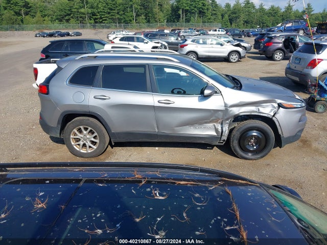1C4PJMCB5HW520638 Jeep Cherokee Latitude 4x4