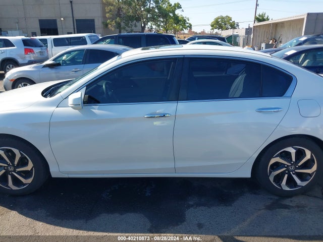 Honda ACCORD EX 2017 1HGCR2F75HA167870 Image 15