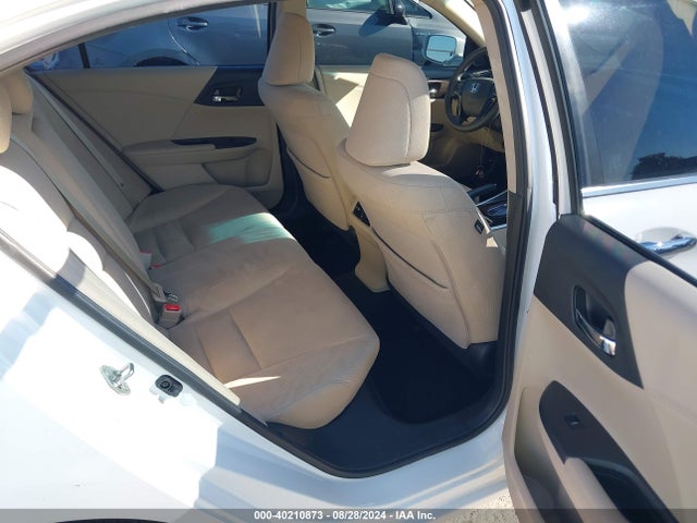Honda ACCORD EX 2017 1HGCR2F75HA167870 Image 8