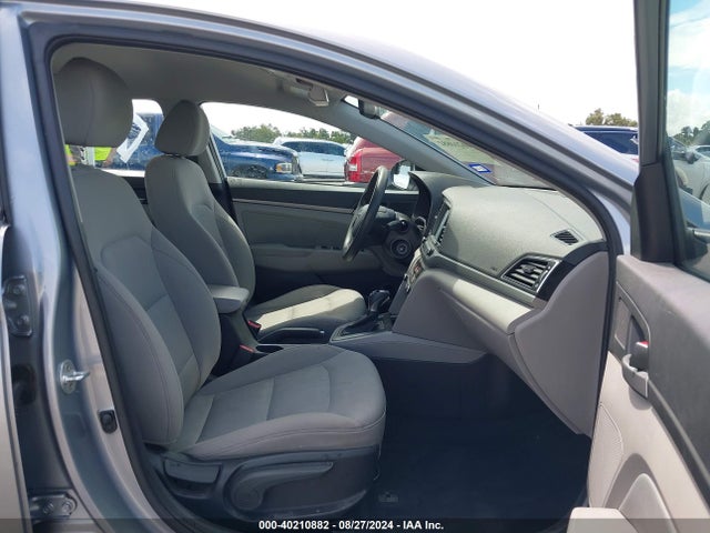 Hyundai ELANTRA SE 2017 5NPD84LFXHH155364 Image 5
