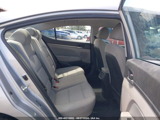 Hyundai ELANTRA SE 2017 5NPD84LFXHH155364 Image 8