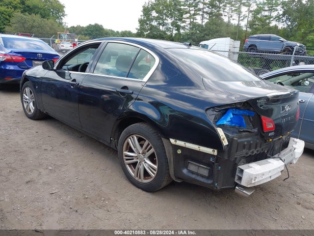 JN1CV6AR4FM522956 Infiniti Q40