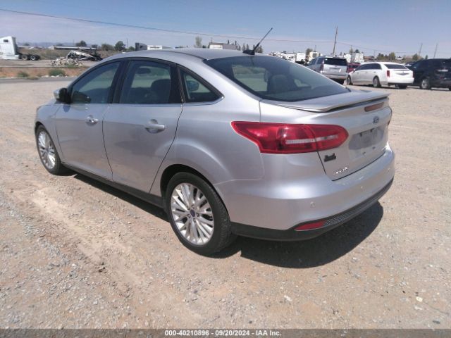 1FADP3J24GL223901 Ford Focus Titanium