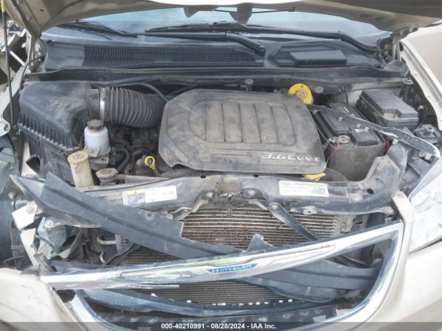 2C4RC1CG4GR207701 Chrysler Town & Country Touring-l