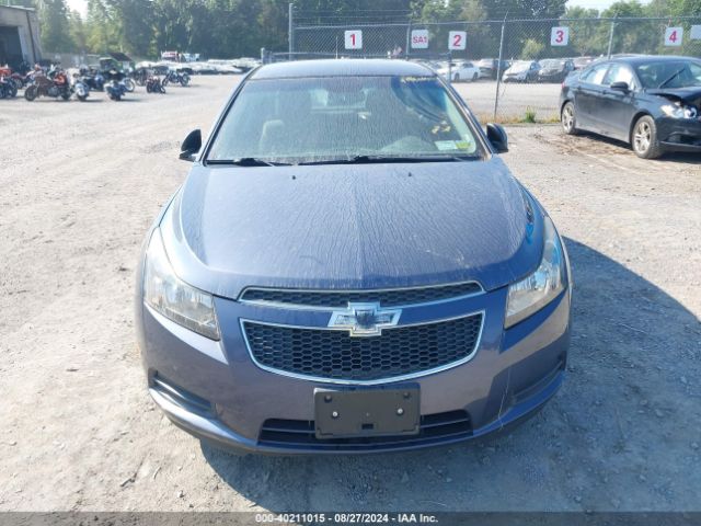 1G1PA5SGXE7170943 Chevrolet Cruze Ls Auto