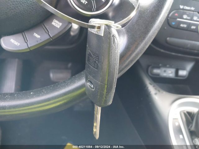 KNDJP3A5XH7462967 KIA SOUL +