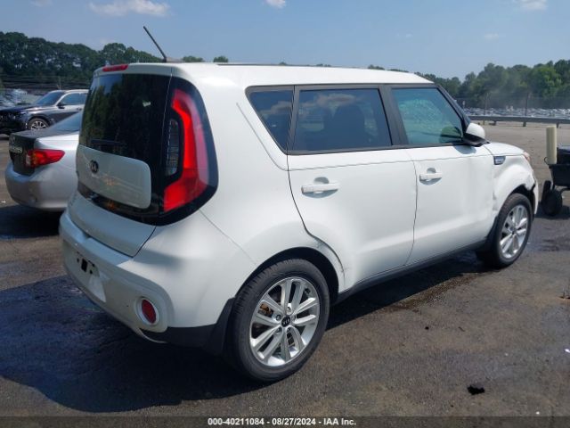 KNDJP3A5XH7462967 KIA SOUL +