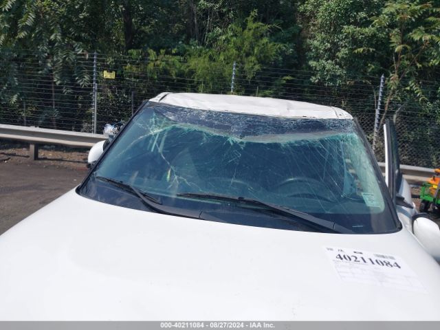 KNDJP3A5XH7462967 KIA SOUL +