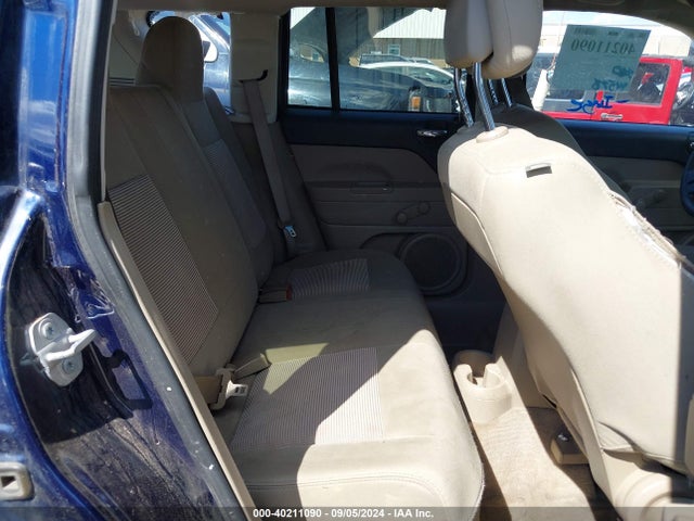 1C4NJCBA4GD732614 Jeep Compass Sport