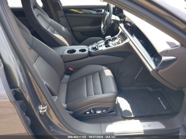 WP0AA2A74HL100847 Porsche PANAMERA 4