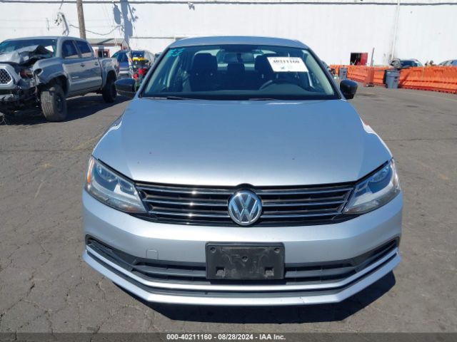 3VWB17AJ0FM298655 Volkswagen Jetta 1.8t Se