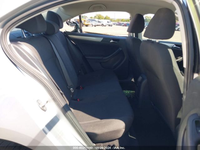 3VWB17AJ0FM298655 Volkswagen Jetta 1.8t Se