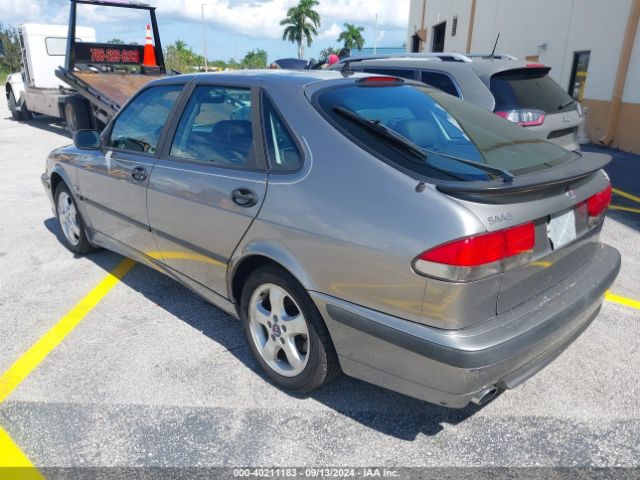 2001 SAAB 9-3 YS3DF55K112054185 Photo 2