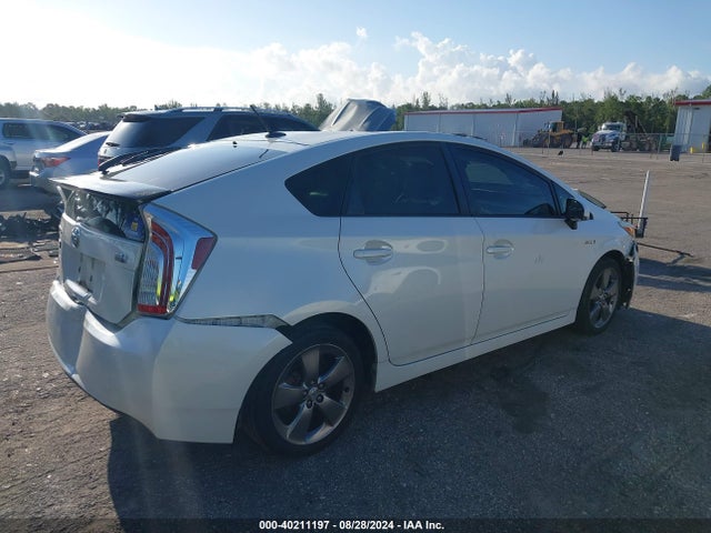 JTDKN3DU1F0402563 Toyota Prius Persona Series Special Edition