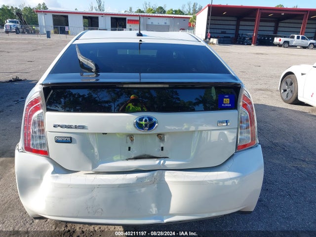 JTDKN3DU1F0402563 Toyota Prius Persona Series Special Edition