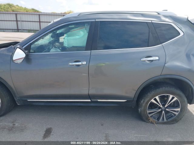 JN8AT2MV8JW310204 Nissan Rogue Sl