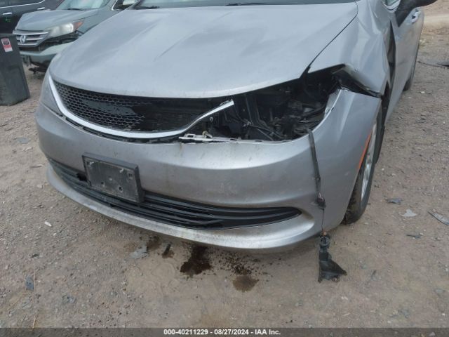 2C4RC1DG1HR610132 Chrysler Pacifica Touring
