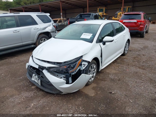 Toyota COROLLA LE 2024 5YFB4MDE1RP131757 Image 2