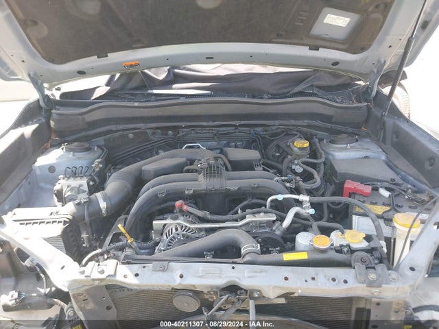 Subaru Forester 2.5i Limited 2018 JF2SJAJC0JH573554 Image 10