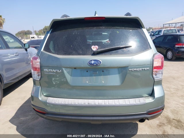 Subaru Forester 2.5i Limited 2018 JF2SJAJC0JH573554 Image 17