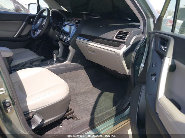 Subaru Forester 2.5i Limited 2018 JF2SJAJC0JH573554 Image 5