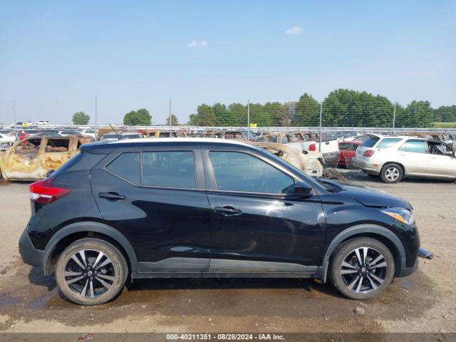 3N1CP5CU3KL482413 Nissan KICKS SV