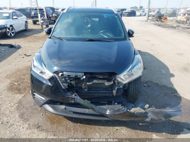 3N1CP5CU3KL482413 Nissan KICKS SV