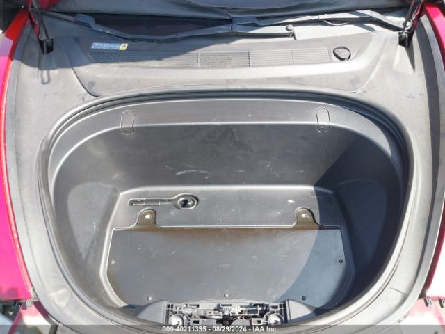 5YJ3E1EAXJF052258 Tesla Model 3 Long Range/mid Range