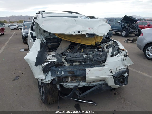 Subaru Forester 2.5i Limited 2018 JF2SJARCXJH421348 Image 6