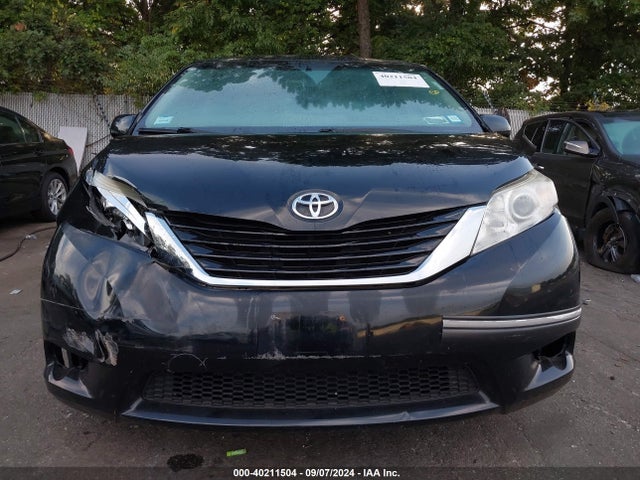 Toyota Sienna Le 8 Passenger 2017 5TDKZ3DC6HS867058 Image 12