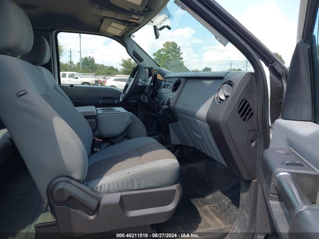 Ford F-250 Xl 2014 1FT7X2B64EEA68416 Image 5