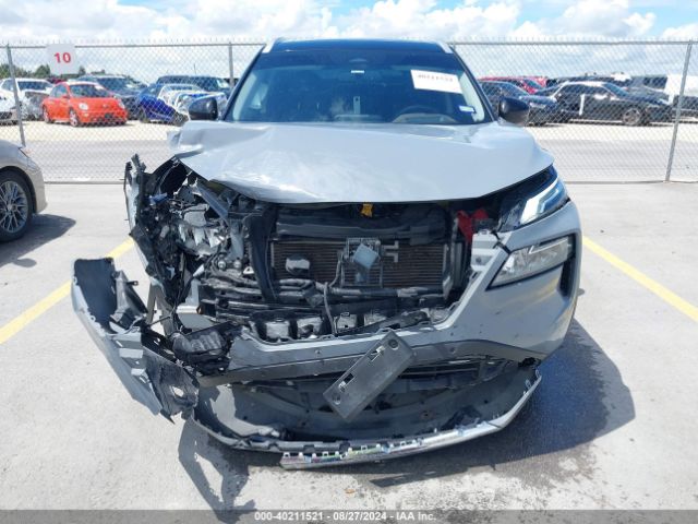 JN8AT3DC8MW105605 Nissan Rogue Platinum Fwd