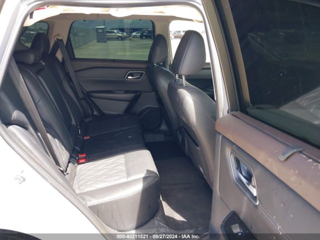 JN8AT3DC8MW105605 Nissan Rogue Platinum Fwd