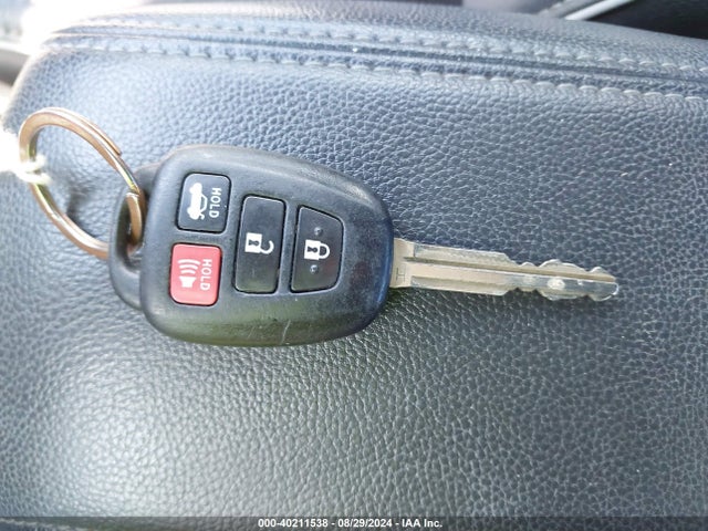 Toyota Corolla S Plus 2015 5YFBURHE8FP202701 Image 11