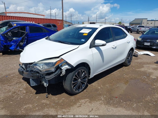 Toyota Corolla S Plus 2015 5YFBURHE8FP202701 Image 2