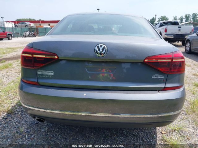 1VWAA7A38JC026300 Volkswagen Passat 2.0t R-line/2.0t S